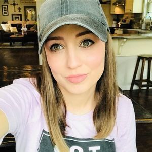 Meet your Posher, Kayla-michael